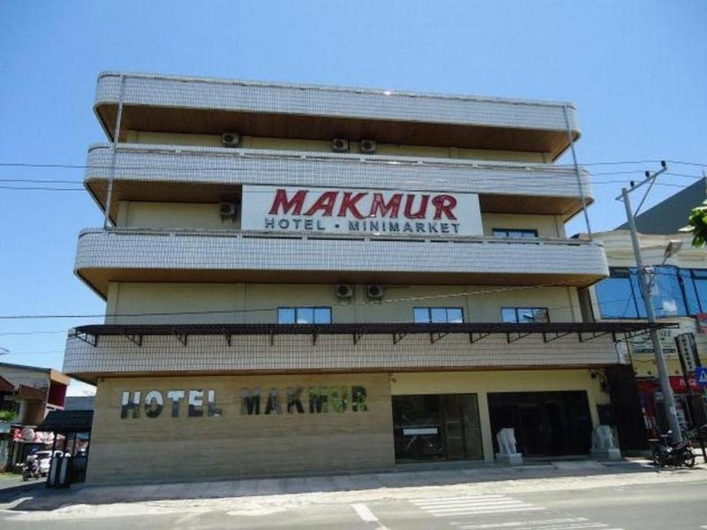 Hotel Makmur Tarakan Extérieur photo