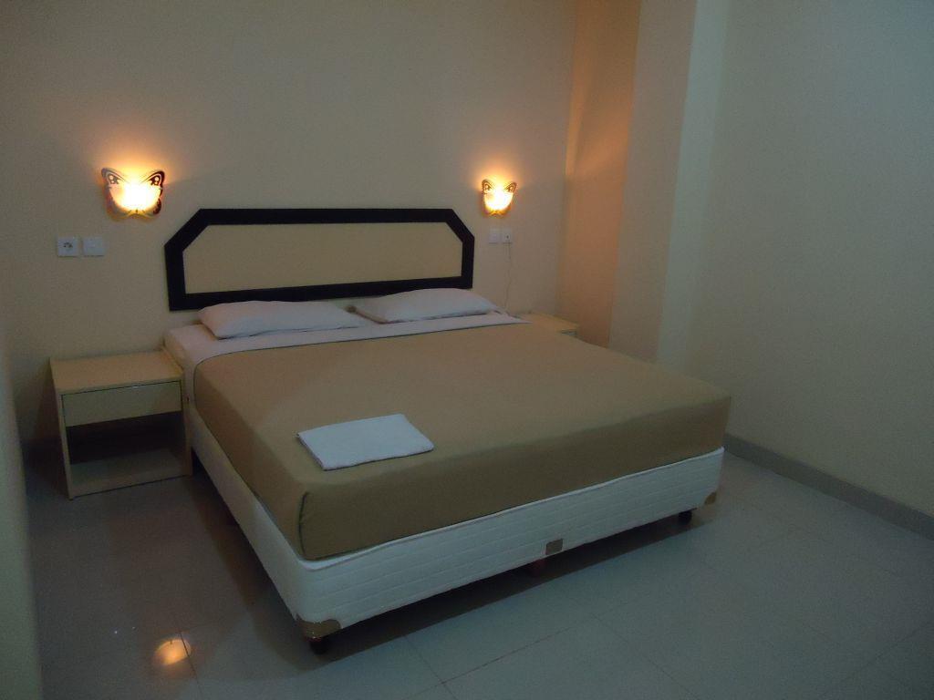 Hotel Makmur Tarakan Extérieur photo